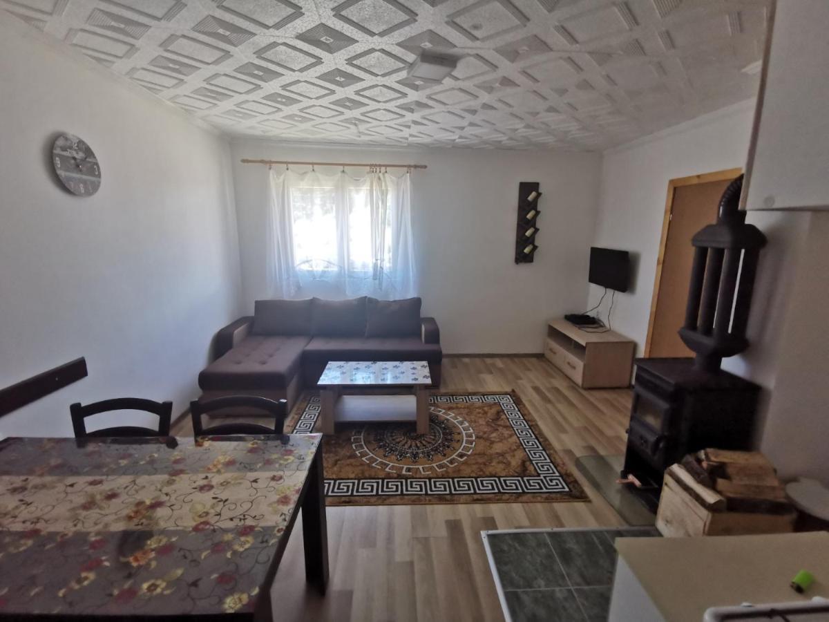 Apartmani Momcilo Жабляк Экстерьер фото